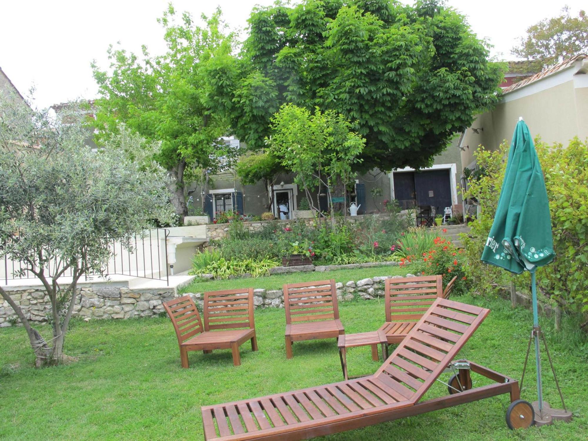 Lou Cardalines Bed and Breakfast Bédoin Εξωτερικό φωτογραφία