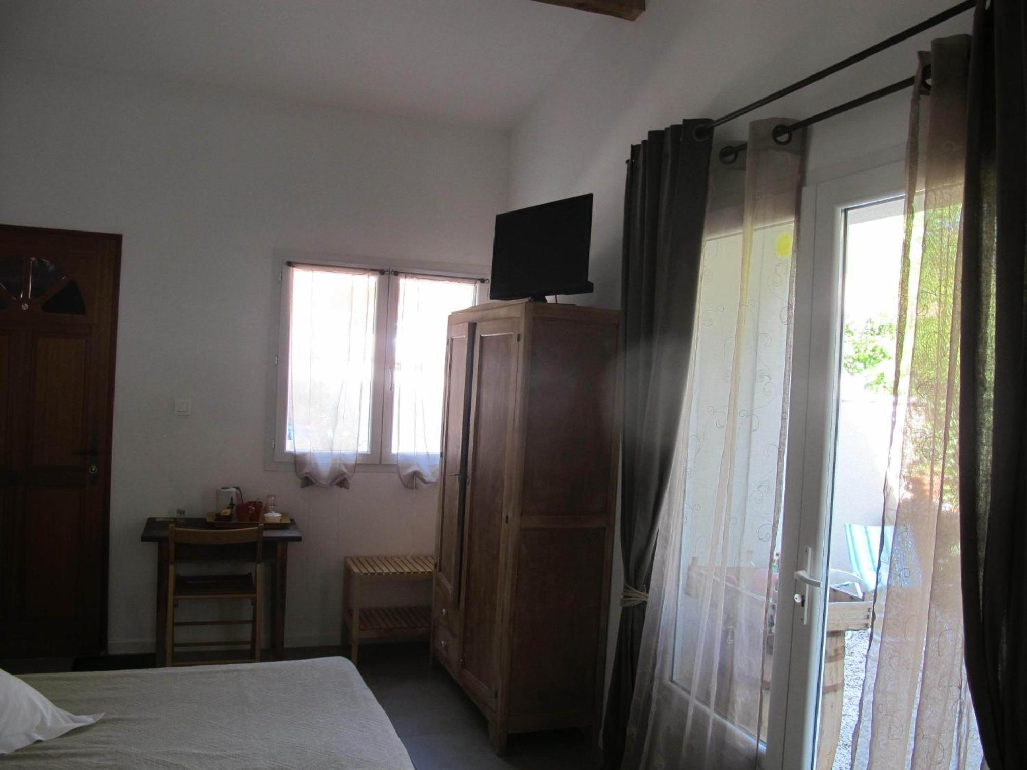 Lou Cardalines Bed and Breakfast Bédoin Εξωτερικό φωτογραφία