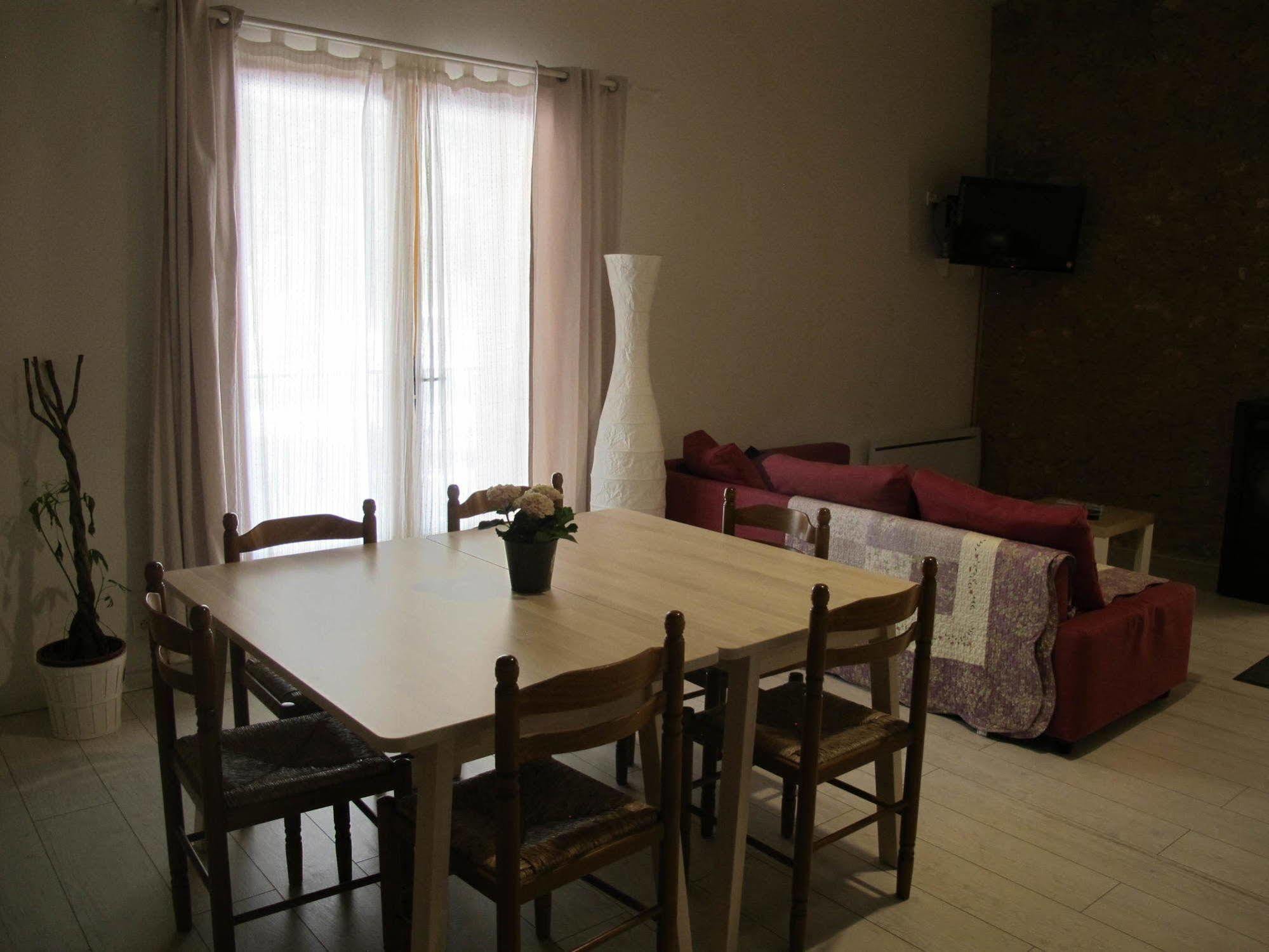 Lou Cardalines Bed and Breakfast Bédoin Εξωτερικό φωτογραφία