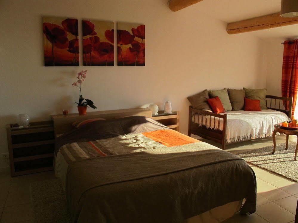 Lou Cardalines Bed and Breakfast Bédoin Εξωτερικό φωτογραφία